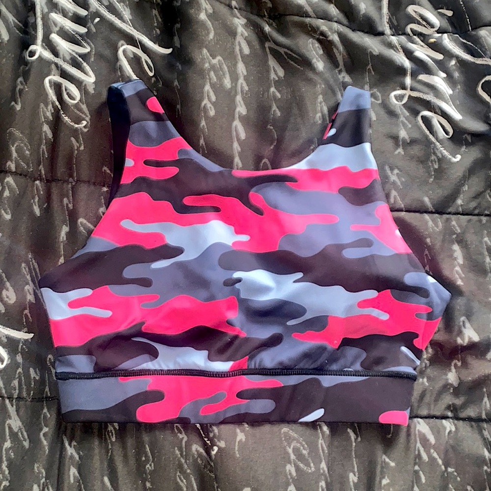 Sports bra
